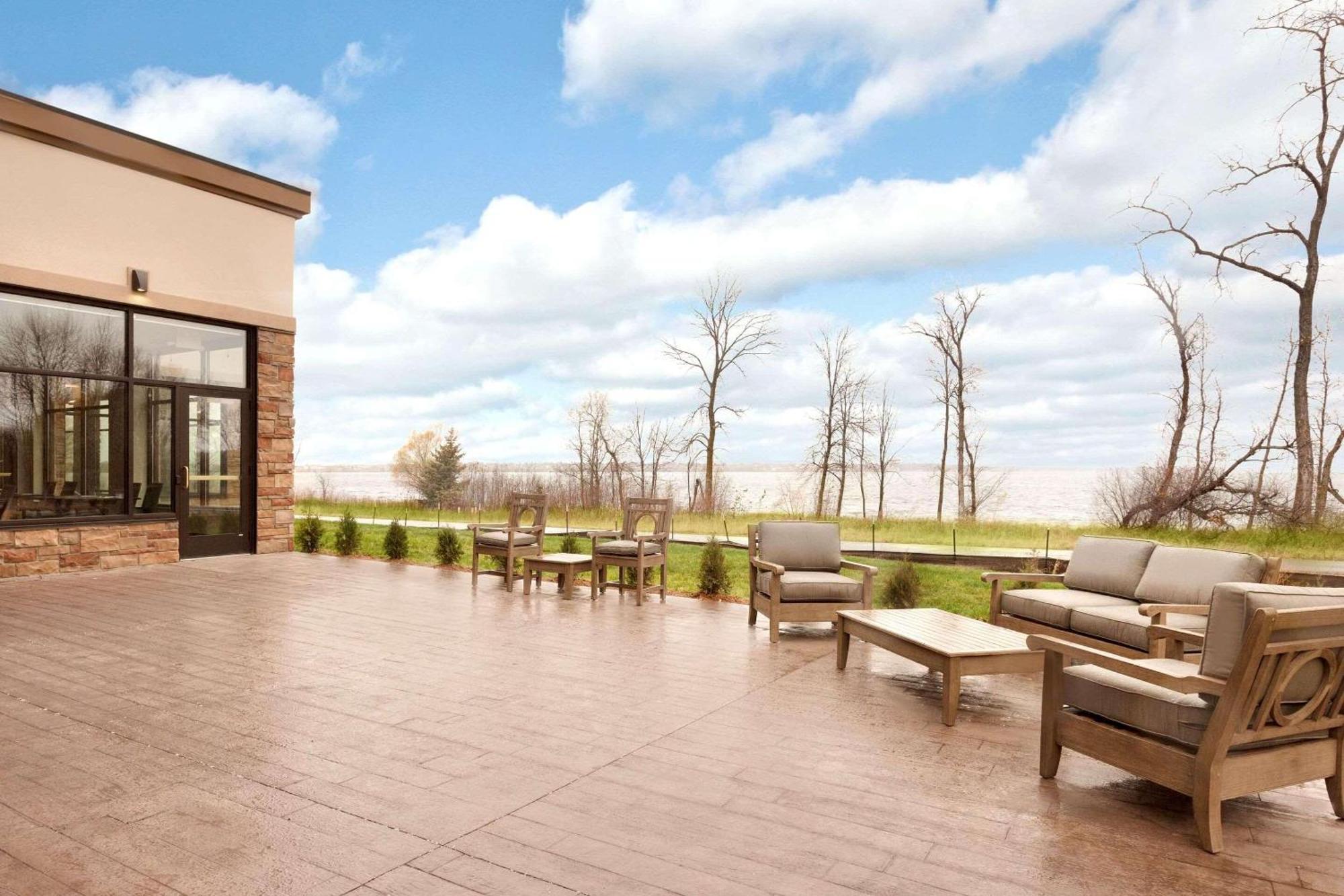 Country & By Radisson, Bemidji, Mn Hotel 3*