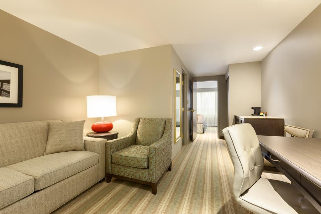 Country & By Radisson, Bemidji, Mn Hotel