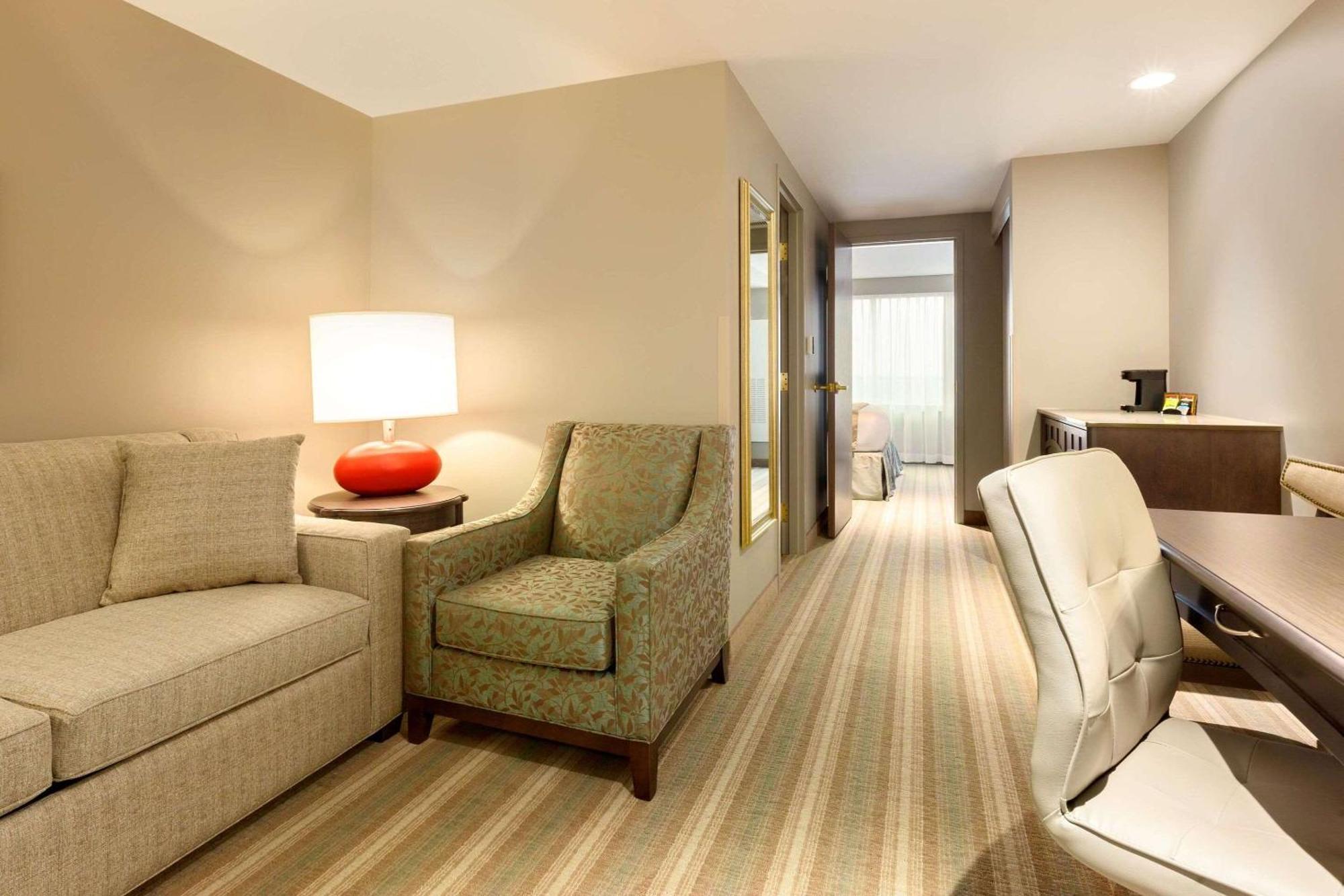 Country & By Radisson, Bemidji, Mn Bemidji